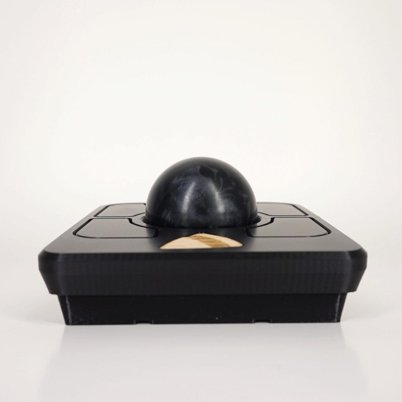 Adept Trackball (Fully Assembled) – Ploopy